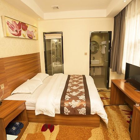 Huaming Hotel International Conference Center Kanton Dış mekan fotoğraf